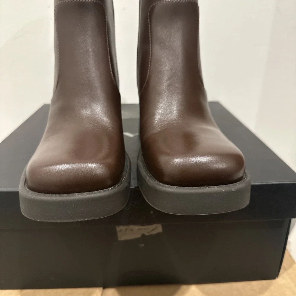 COACH Women Size 9.5B Sculpted C Leather Booties Maple Classic Sporty - Picture 5 of 16